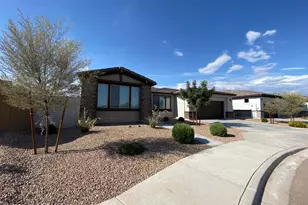 1560 W Avenida Del Valle, San Tan Valley, AZ 85140 - Photo 4
