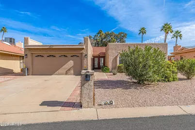 26241 S Lakemont Drive, Sun Lakes, AZ 85248 - Photo 2