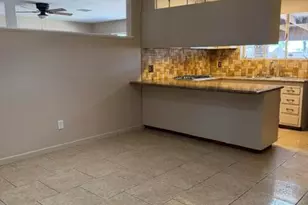 4949 W Verde Ln, Phoenix, AZ 85031 - Photo 2