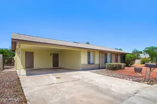 1946 W Kerry Ln, Phoenix, AZ 85027 - Photo 2