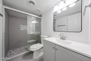 4610 N 68th St, Scottsdale, AZ 85251 - Photo 14