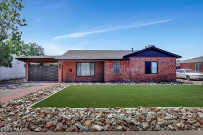 2235 E Heatherbrae Drive, Phoenix, AZ 85016 - Photo 1