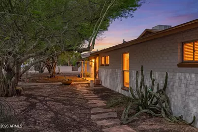 5525 N 12th Street, Phoenix, AZ 85014 - Photo 2
