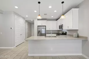 29420 N 31st Ln, Phoenix, AZ 85083 - Photo 14