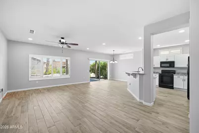 16536 W Rock Springs Lane, Surprise, AZ 85374 - Photo 6
