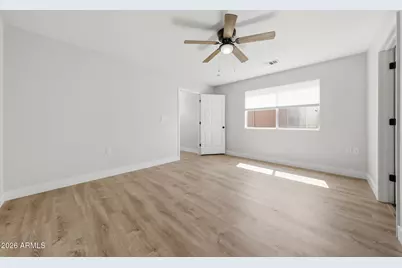 3221 N 37th Street #31, Phoenix, AZ 85018 - Photo 18