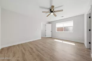3221 N 37th St, Phoenix, AZ 85018 - Photo 18