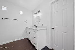 3221 N 37th St, Phoenix, AZ 85018 - Photo 20