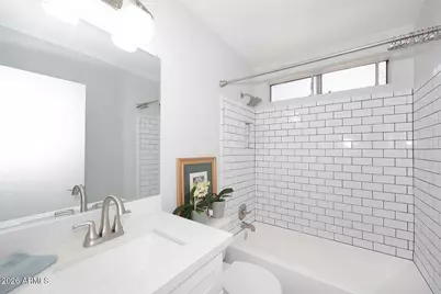 1008 E Oraibi Drive, Phoenix, AZ 85024 - Photo 14