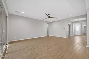 5122 N 186th Dr, Goodyear, AZ 85395 - Photo 10