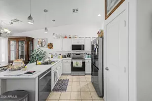 1462 E Torrey Pines Ln, Chandler, AZ 85249 - Photo 8