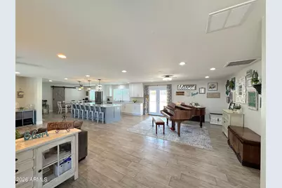 2420 E Ivy Street, Mesa, AZ 85213 - Photo 2