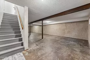 11009 N 114th Dr, Youngtown, AZ 85363 - Photo 30