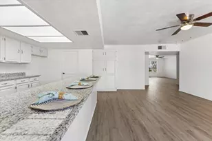 11009 N 114th Dr, Youngtown, AZ 85363 - Photo 12