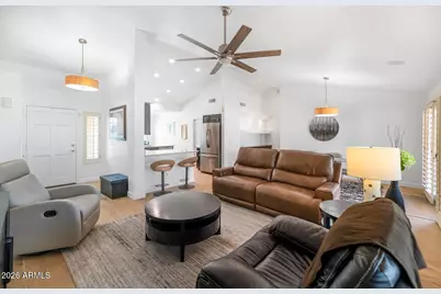 3840 S Acacia Court, Chandler, AZ 85248 - Photo 2