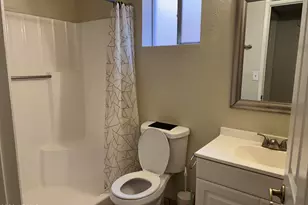 925 E Beryl Ave, Phoenix, AZ 85020 - Photo 8