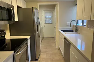 925 E Beryl Ave, Phoenix, AZ 85020 - Photo 2
