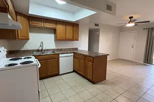522 N 4th St, Avondale, AZ 85323 - Photo 4