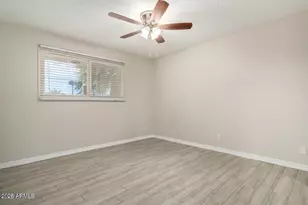 132 E Pebble Beach Dr, Tempe, AZ 85282 - Photo 12