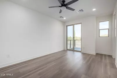 2121 W Sonoran Desert Drive #Apt 5, Phoenix, AZ 85085 - Photo 6