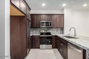 2121 W Sonoran Desert Dr, Phoenix, AZ 85085 - Photo 2