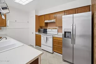 8140 N 107th Ave, Peoria, AZ 85345 - Photo 4