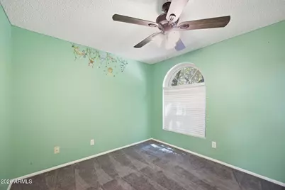 8140 N 107th Avenue #310, Peoria, AZ 85345 - Photo 12