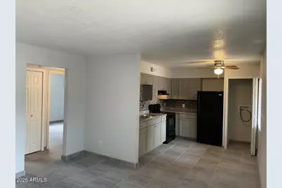 1222 E Mountain View Road #208, Phoenix, AZ 85020 - Photo 2