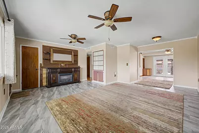 11033 W Alabama Avenue, Sun City, AZ 85351 - Photo 6