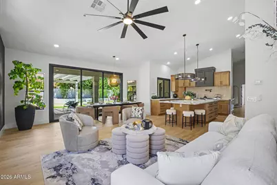 17801 N 55th Street, Scottsdale, AZ 85254 - Photo 2