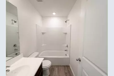 22524 N Davis Way, Maricopa, AZ 85138 - Photo 18