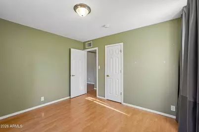 37 W Edgemont Avenue, Phoenix, AZ 85003 - Photo 16