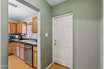 37 W Edgemont Avenue, Phoenix, AZ 85003 - Photo 12