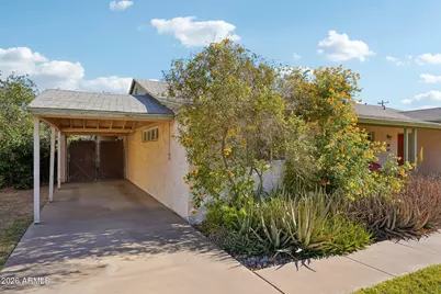 37 W Edgemont Avenue, Phoenix, AZ 85003 - Photo 4