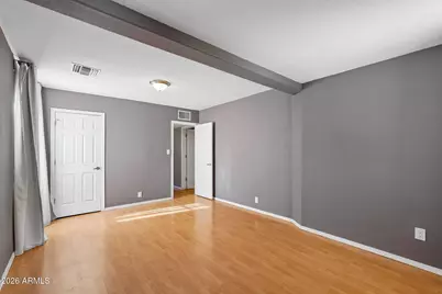 37 W Edgemont Avenue, Phoenix, AZ 85003 - Photo 18