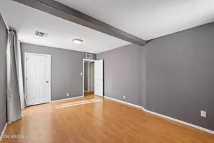 37 W Edgemont Ave, Phoenix, AZ 85003 - Photo 18