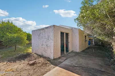 37 W Edgemont Avenue, Phoenix, AZ 85003 - Photo 36
