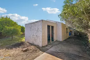 37 W Edgemont Ave, Phoenix, AZ 85003 - Photo 36