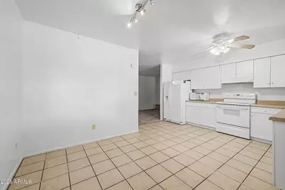18226 N 10th Drive, Phoenix, AZ 85023 - Photo 18