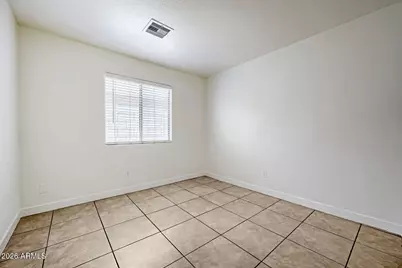5610 S 5th Drive, Phoenix, AZ 85041 - Photo 16