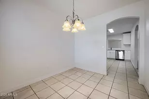 5610 S 5th Dr, Phoenix, AZ 85041 - Photo 10