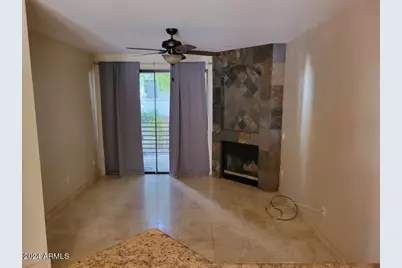 3235 E Camelback Road #Unit 107, Phoenix, AZ 85018 - Photo 4