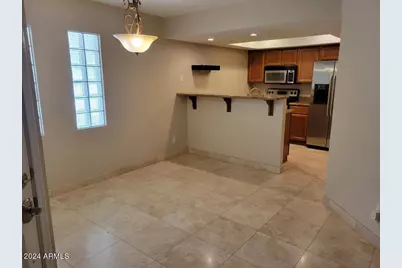 3235 E Camelback Road #Unit 107, Phoenix, AZ 85018 - Photo 6