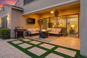 12879 W Pasaro Dr, Peoria, AZ 85383 - Photo 8