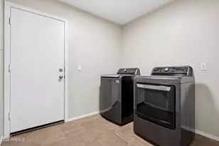 8370 W Spur Dr, Peoria, AZ 85383 - Photo 16