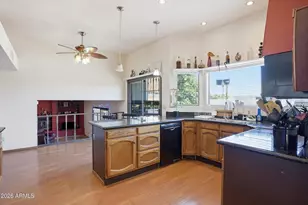 3726 E Salinas St, Phoenix, AZ 85044 - Photo 10