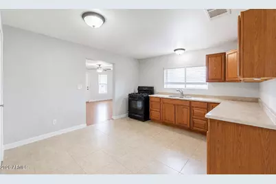 300 N Morrison Avenue, Casa Grande, AZ 85122 - Photo 20