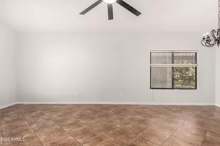 1625 E Montoya Ln, Phoenix, AZ 85024 - Photo 8