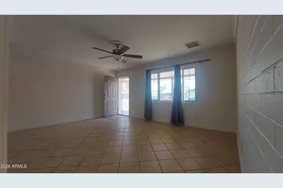 2448 W Freeway Lane, Phoenix, AZ 85021 - Photo 4