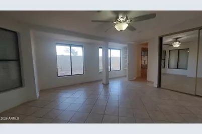 2448 W Freeway Lane, Phoenix, AZ 85021 - Photo 14